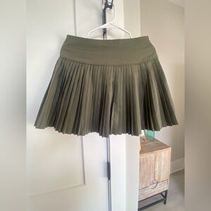 Club Special Olive Green Pleated Women's Skirt